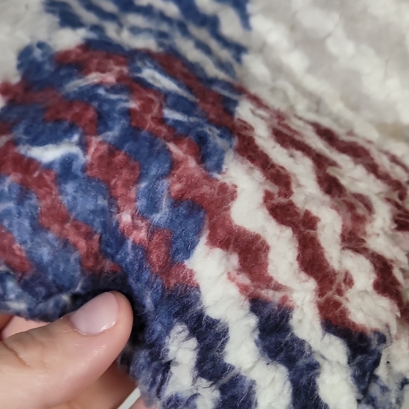 Vince Camuto Plaid Fleece Jacket Size L Shacket Open Front Cozy Red Blue Pockets - Picture 8 of 14